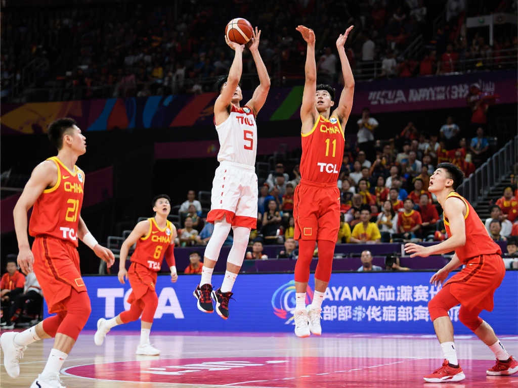 他在场上总 他在场上总